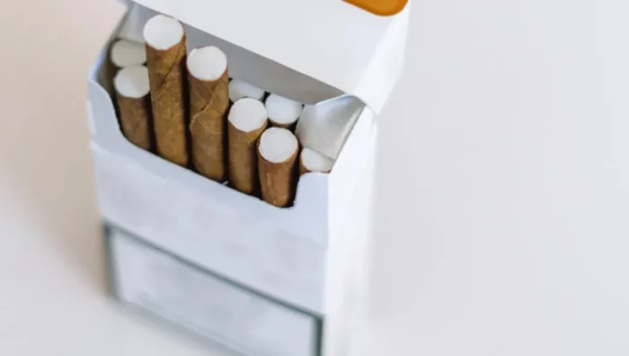 Un paquete con empaquetado genérico. | Getty Images